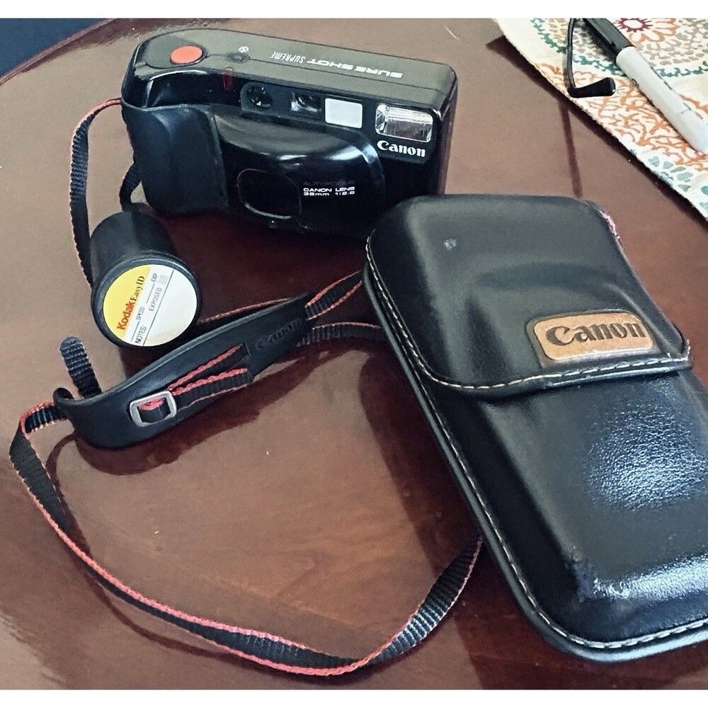 Canon Sure Shot Supreme Auto focus Lens 38mm 1:2.8 Japan w/ Case Vintage 70's